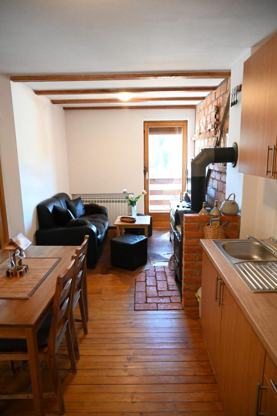 Guest House Alpha Ski Camp Τζαχορίνα Δωμάτιο φωτογραφία